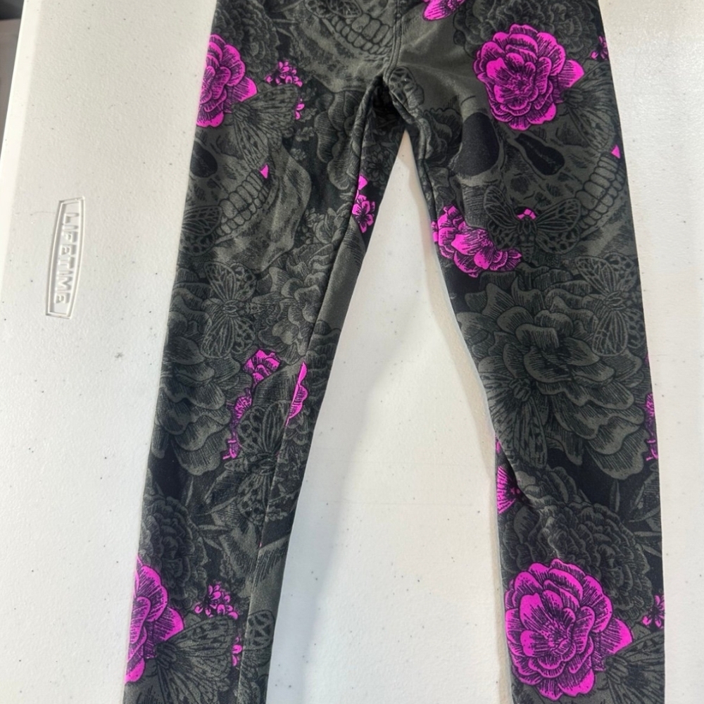 LuLaRoe Kids Leggings with Pink and Gray Floral Design - Picture 4 of 5